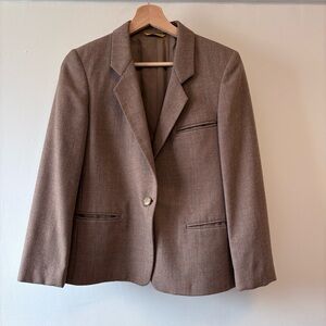 Classic Vintage Brown Blazer